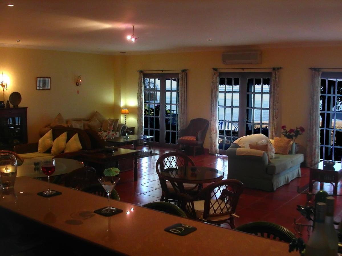 Las Flores Beachside Hotel Catmon Екстер'єр фото
